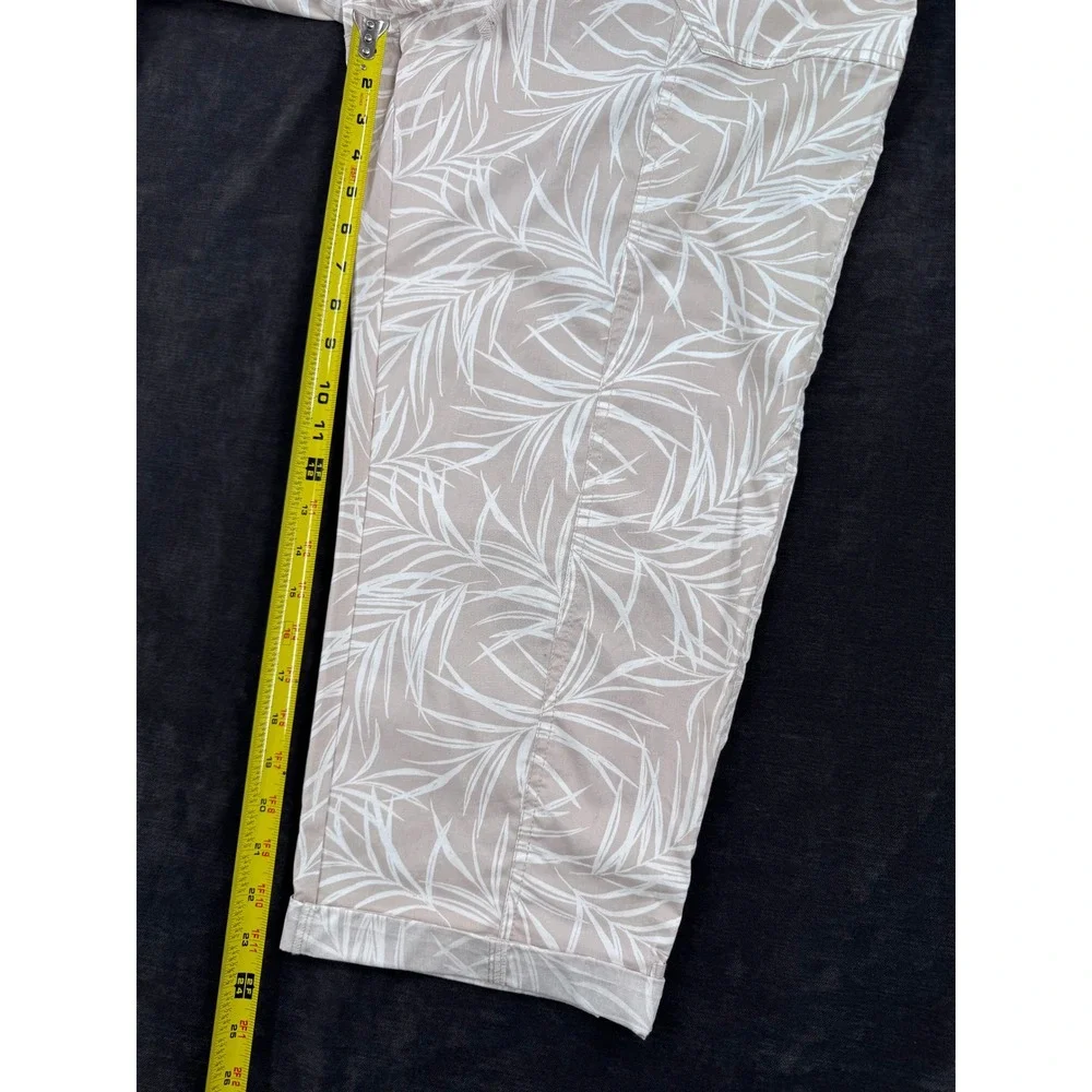 Palm Rio Womens 1X Tropical Palm Leaf Print Cropped Capri Pants Beige White - Picture 11 of 11